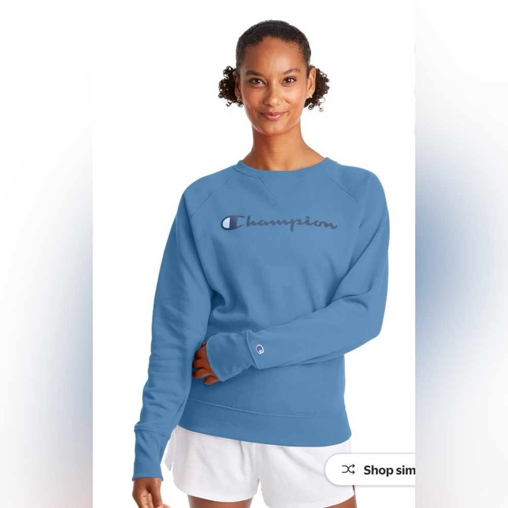 Champion Powerblend Crewneck Sweatshirt in Powder Blue